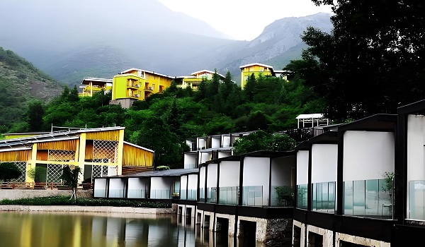涼山瀘沽湖5A新文旅集群項(xiàng)目-鹽源瀘沽湖摩梭家園文旅綜合體項(xiàng)目組團(tuán)（二期）工程造價(jià)咨詢合同.jpg